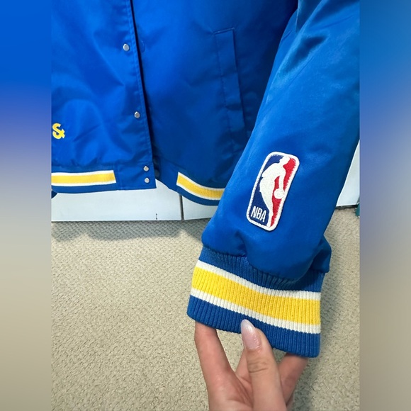 GOLDEN STATE WARRIORS NBA Varsity Jacket - Picture 4 of 6